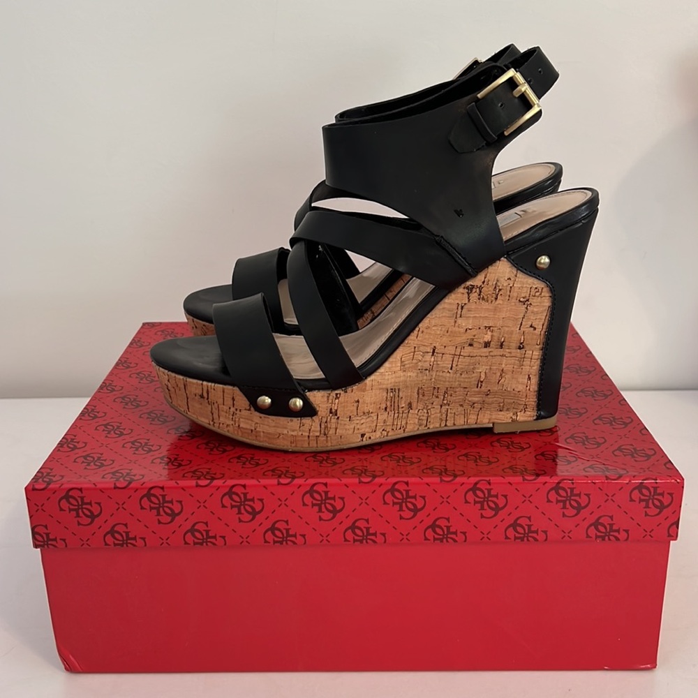 GUESS Platform Sandals - Picture 3 of 7